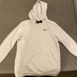Nike dry fit hoodie. Medium